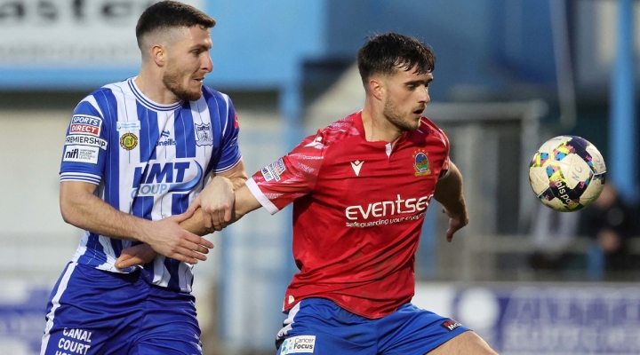 Newry City 0 – 3 Linfield Match Report