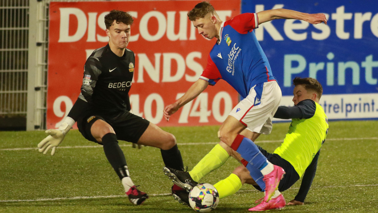 Photos from Swifts vs Glenavon Reserves