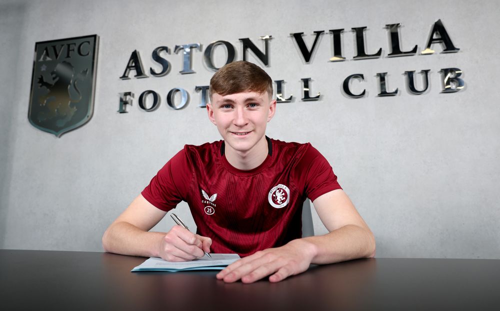Calum Moreland Signs Professional Aston Villa Contract