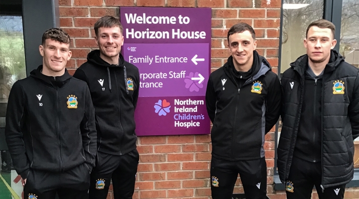 Linfield Visits NI Children’s Hospice