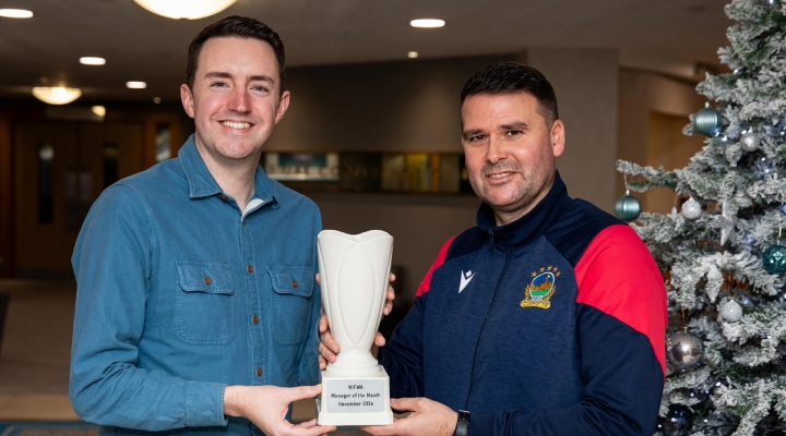 David Healy wins Manager of the Month for November