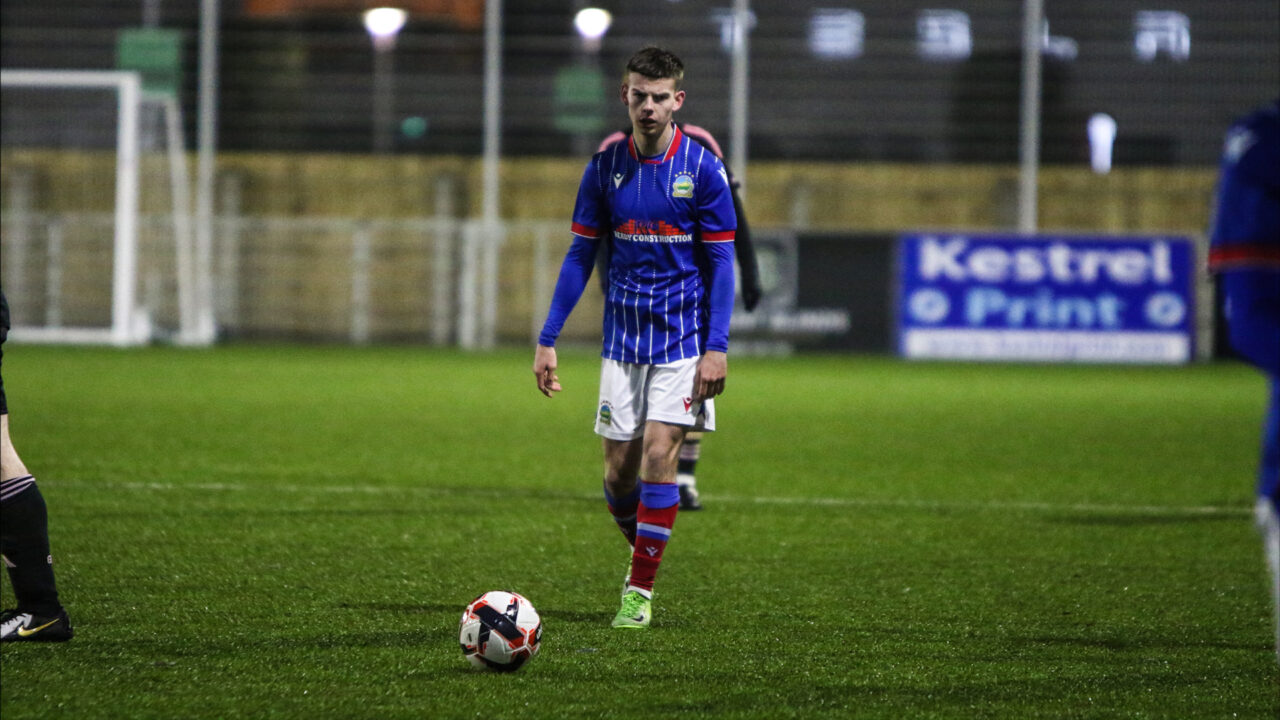 Swifts win 11 goal thriller against Glenavon