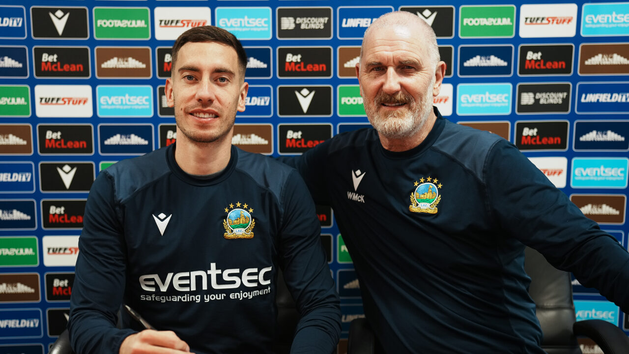 Linfield Announce Signing of Spanish Midfielder Alex Rodríguez