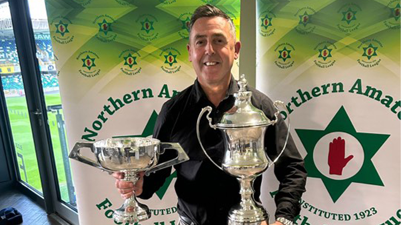 LINFIELD LEGEND DOES DOUBLE