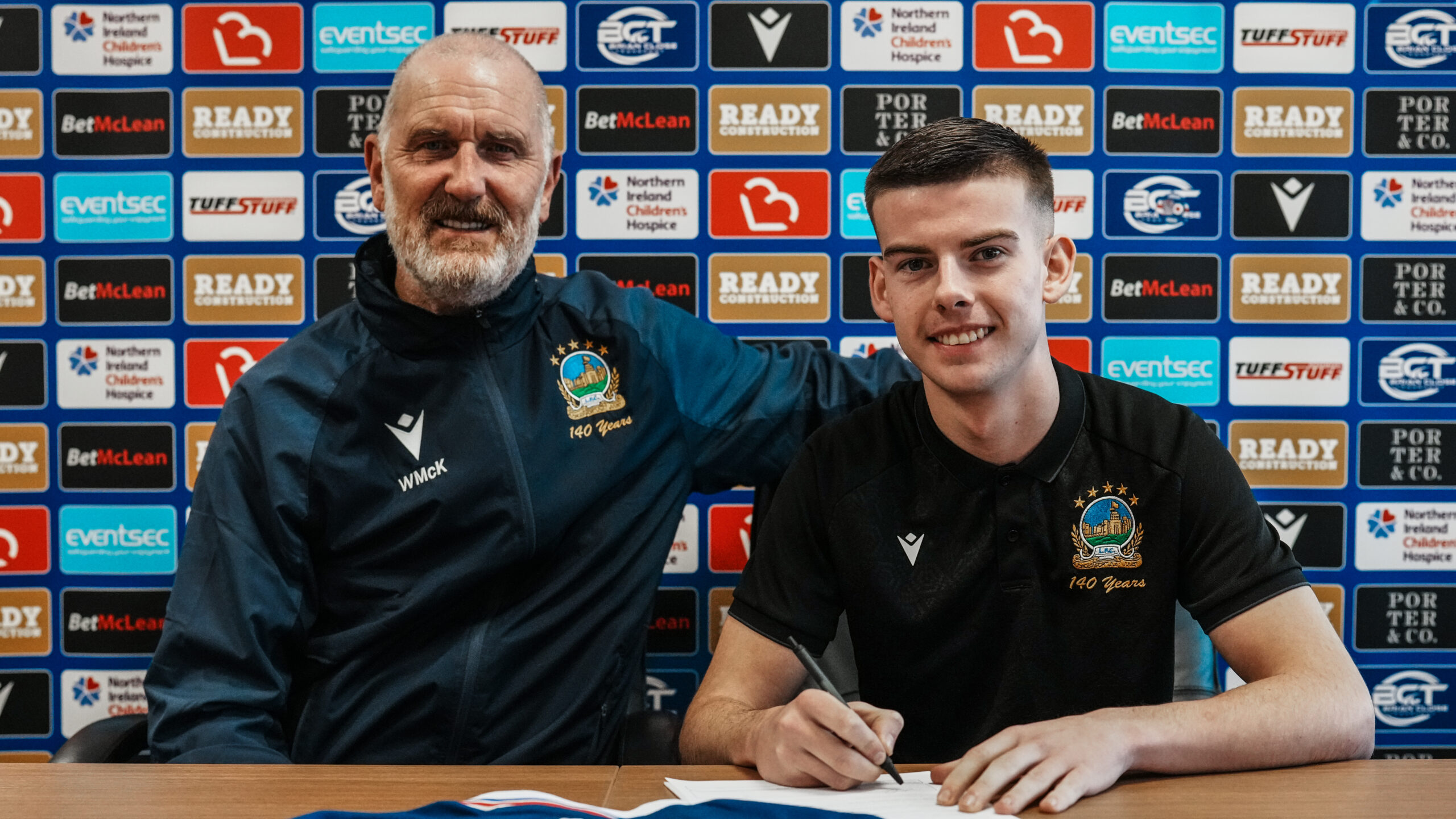 Jon Graham Signs First Professional Contract