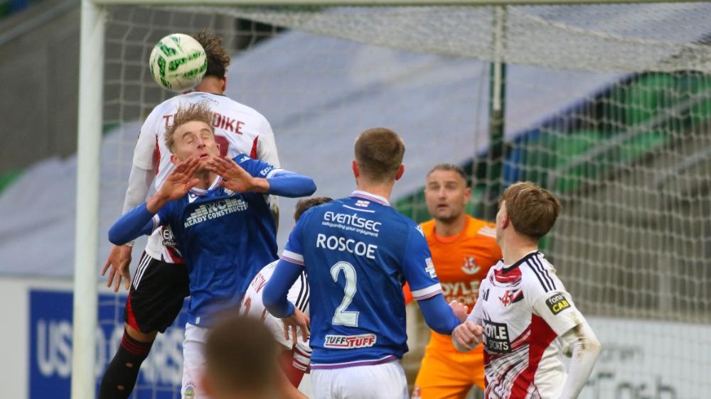 Match Photos: Linfield v Crusaders 13/12/25