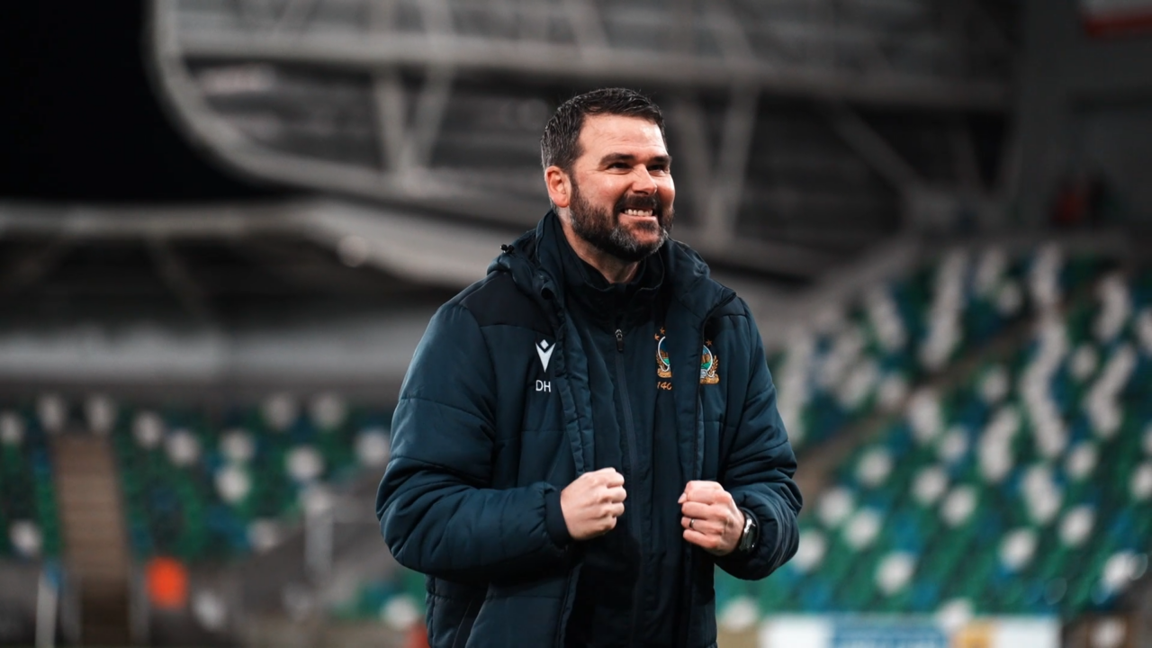 Pitchside After the Whistle vs Glentoran