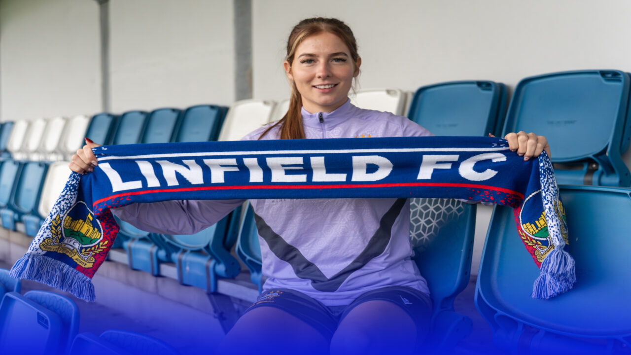 Stacey Murdough signs for Linfield FC Women