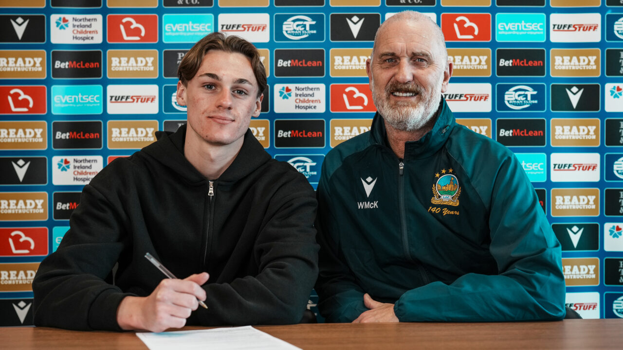 Charlie Chapman Signs Contract Extension